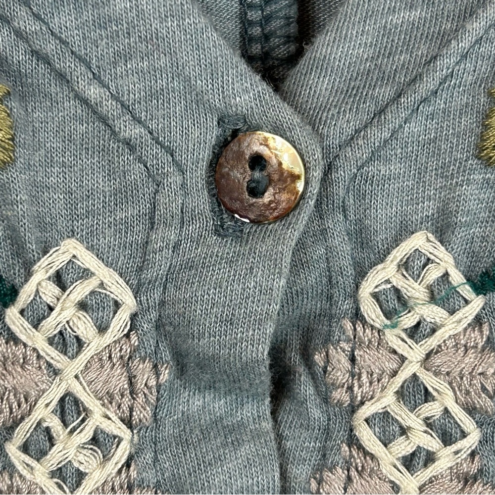 JW LOS ANGELES Blue Floral Embroidered Long Sleeve Top, size Small - Picture 4 of 9